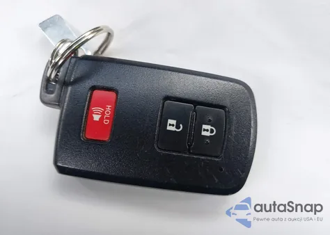 2018 Toyota Rav4 Xle z USA, uszkodzony, nr VIN JTMRFREV0JJ211239